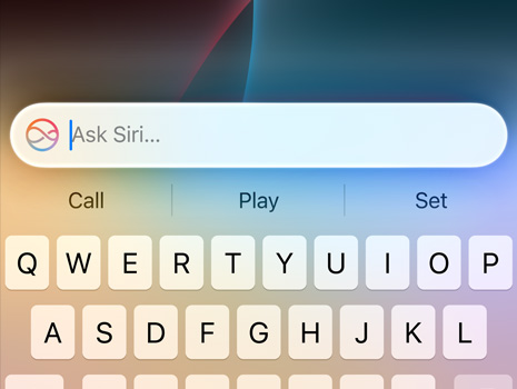 Close de um cursor fazendo um pedido para a Siri.